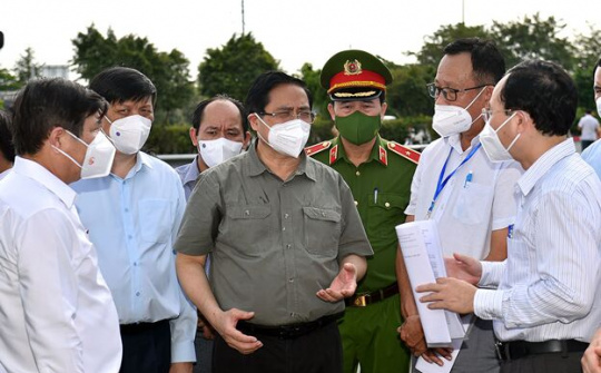 Thủ tướng Chính Phủ yêu cầu “Trong tình hình mới phải hết sức tránh quan liêu, xa dân”