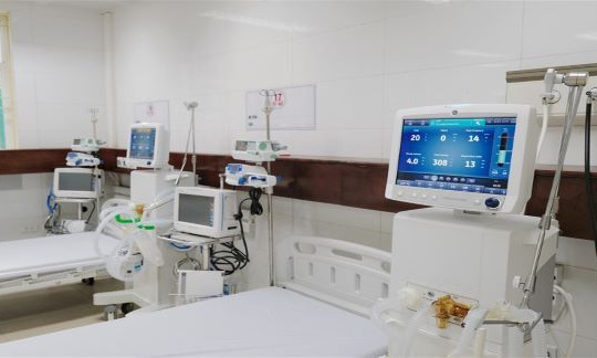 Sun Group ủng hộ Tây Ninh hơn 10 tỷ đồng trang thiết bị y tế chống dịch Covid-19