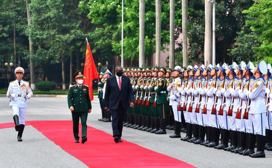 Bộ trưởng Quốc phòng Hoa Kỳ thăm chính thức Việt Nam