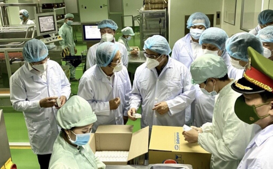 Ba thách thức lớn của cuộc chiến chống Covid-19