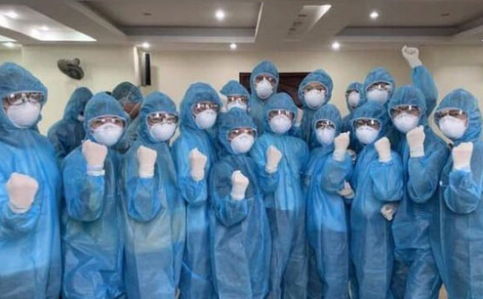 Sáng ngời những tấm gương y, bác sĩ tình nguyện