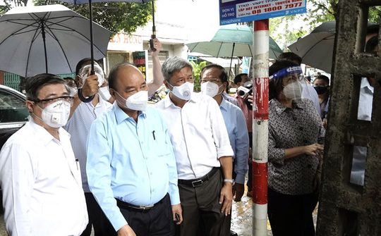 TP Hồ Chí Minh tiếp tục phát huy tình đoàn kết, tinh thần tại chỗ trong phòng chống dịch