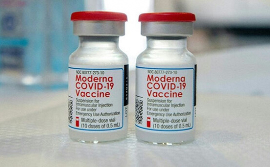 Bộ Y tế phân bổ hơn 3 triệu liều vaccine Moderna phòng COVID-19