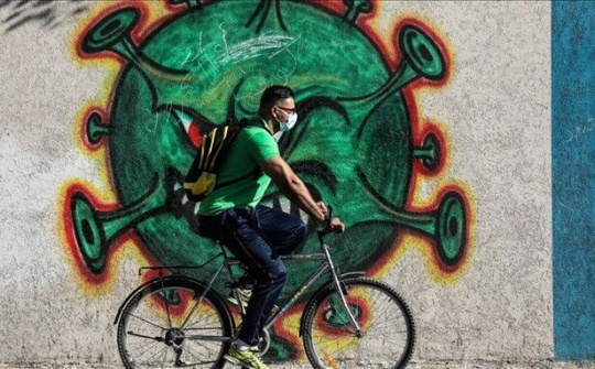 Thế giới sống chung với dịch Covid-19, lựa chọn khó khăn, biện pháp khả dĩ