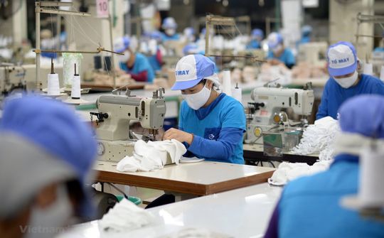 Hỗ trợ người lao động, người sử dụng lao động gặp khó khăn do dịch COVID-19