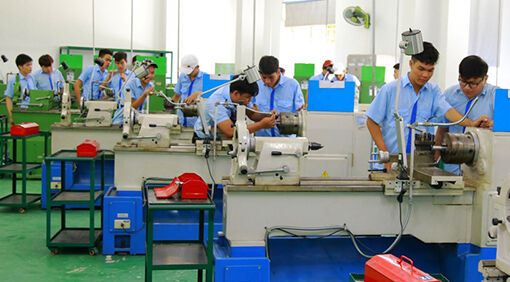 Bộ LĐTB&XH quy định mới về đối tượng tuyển sinh cao đẳng nghề