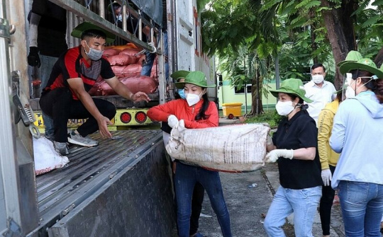 TP. Hồ Chí Minh không để tăng giá đột biến hàng hóa thiết yếu