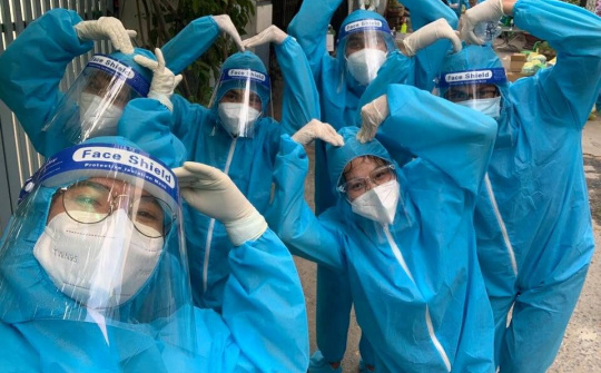 Không thể bán tour, nhân viên du lịch làm tình nguyện viên hỗ trợ phòng chống Covid-19