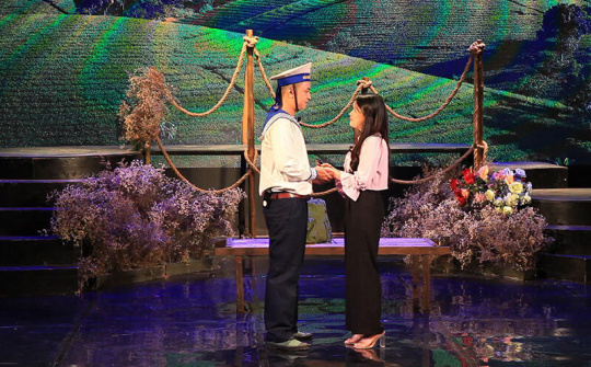 Chương trình nghệ thuật trực tuyến “Ở nhà cùng vui”