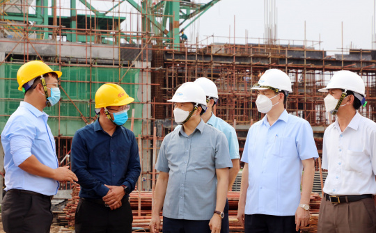 Bắc Ninh: Lãnh đạo tỉnh kiểm tra tiến độ và công tác phòng, chống dịch tại Khu xử lý chất thải rắn