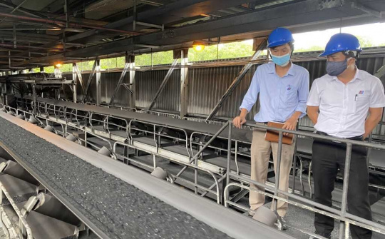Quảng Ninh: Hiện đại hóa công tác pha trộn than