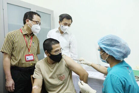 Việt Nam thử nghiệm tiêm mũi 1 vaccine ARCT-154 cho 100 tình nguyện viên