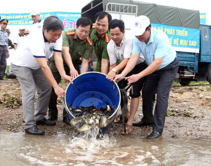Huyện Kim Sơn (Ninh Bình): Tăng cường công tác bảo vệ, tái tạo nguồn lợi thuỷ sản
