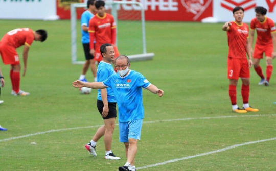 Việt Nam đấu World Cup, Malaysia ‘thay máu’ chuẩn bị AFF Cup