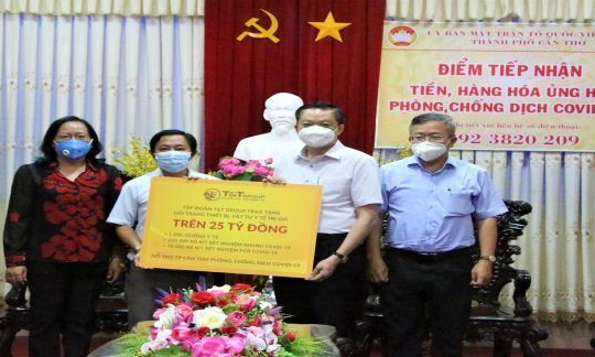 T&T Group trao tặng trên 25 tỷ đồng thiết bị, vật tư y tế cho TP Cần Thơ chống dịch