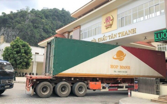 Cửa khẩu Tân Thanh lưu thông hàng hóa bình thường