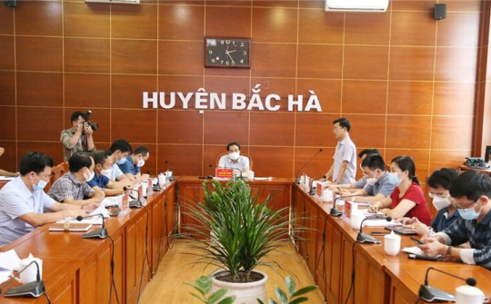 Lào Cai: Chủ tịch UBND tỉnh làm việc với huyện Bắc Hà