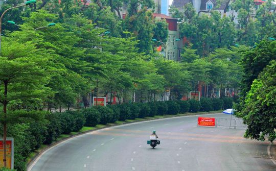 Hà Nội tiếp tục giãn cách xã hội đến 6h ngày 6/9