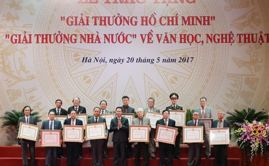 Lập Hội đồng cấp Nhà nước xét tặng Giải thưởng HCM, Giải thưởng Nhà nước về VHNT