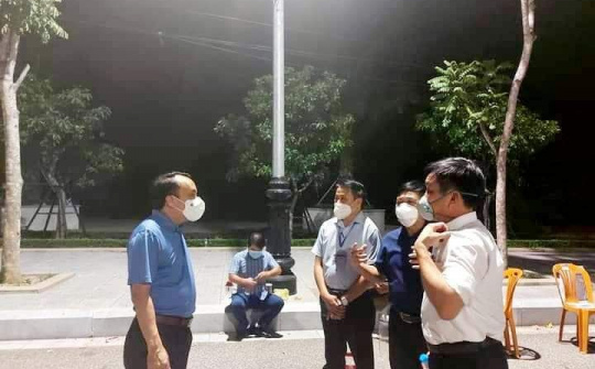 Nghệ An: Lãnh đạo Sở Y tế kiểm tra, chỉ đạo công tác đón tiếp người dân trở về từ vùng dịch