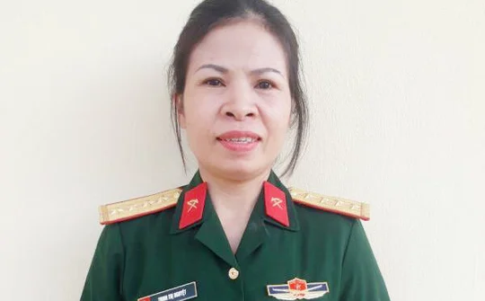 Nữ quân nhân "Giỏi việc nước, đảm việc nhà"