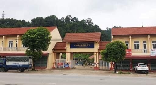 Lào Cai: Tạm dừng mua bán, trao đổi hàng hóa tại Chợ đầu mối Châu Úy