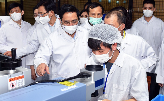 Thủ tướng yêu cầu tăng cường các biện pháp phòng chống dịch quyết liệt hơn, hiệu quả hơn