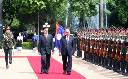 Ưu tiên cao nhất cho việc không ngừng củng cố, vun đắp mối quan hệ Việt-Lào
