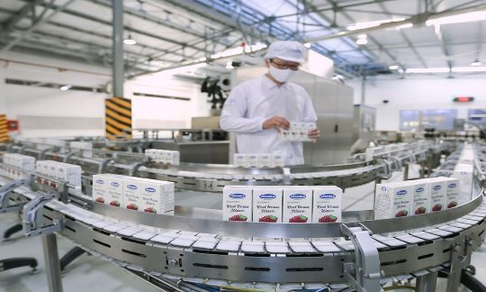 Xuất khẩu của Vinamilk “thử lửa” Covid-19 nhờ uy tín và bản lĩnh trên thương trường