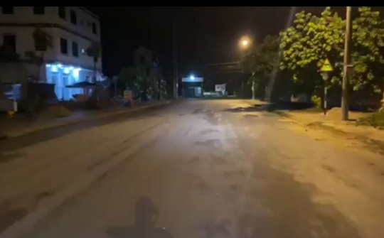 Thêm ca mắc Covid-19 ngoài cộng đồng, Thanh Hóa cách ly 1 huyện “Ai ở đâu ở yên đó”