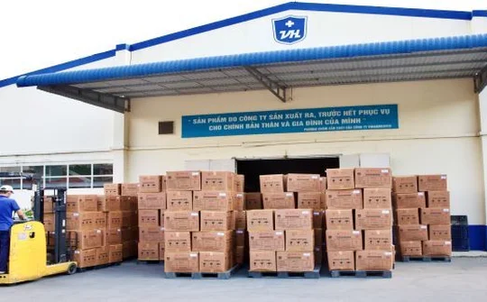 T&T Group bàn giao 8,5 triệu bộ bơm kim tiêm phục vụ chiến dịch tiêm chủng quốc gia phòng Covid-19