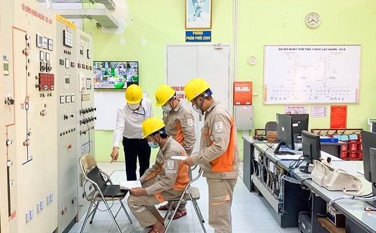 Điện lực Nam Định chuyển đổi 100% trạm biến áp 110kV sang mô hình không người trực