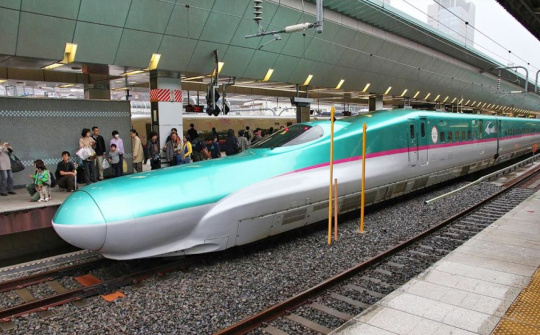 Đường sắt cao tốc Bắc-Nam và giấc mơ ăn sáng ở Hà Nội, ăn trưa tại TP Hồ Chí Minh