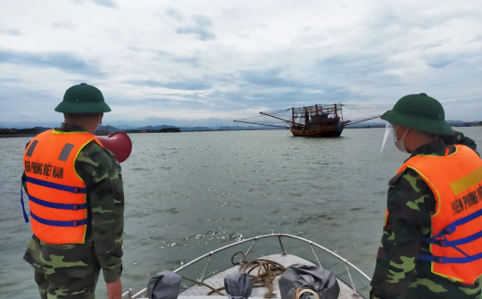 Khẩn trương khắc phục hậu quả bão số 5, chủ động ứng phó mưa lũ