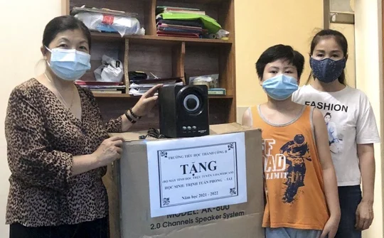 Hà Nội: Đã có hàng nghìn thiết bị ủng hộ chương trình ''Máy tính cho em'' trong tuần đầu năm học 2021-2022