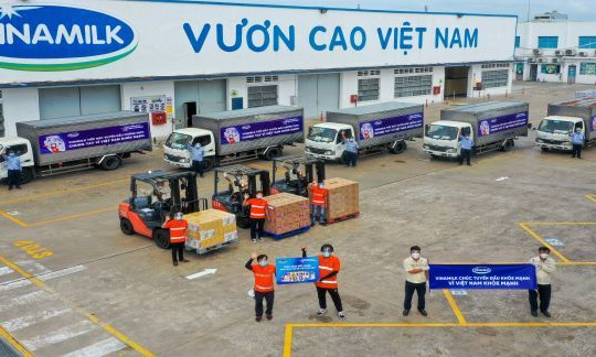 Chung tay chống dịch, Vinamilk đã đóng góp hơn 95 tỷ đồng qua nhiều hoạt động thiết thực