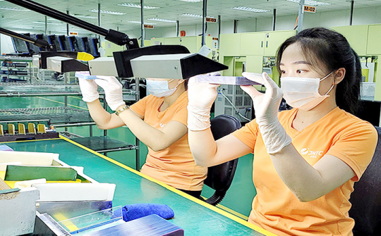 Viet Nam needs to prepare to coexist with COVID-19