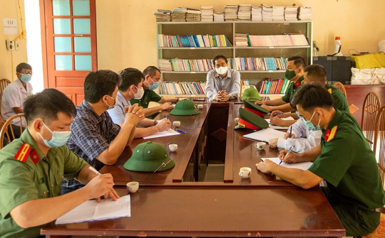 Lào Cai: Chủ tịch UBND tỉnh kiểm tra công tác cách ly tập trung tại Trung đoàn 254