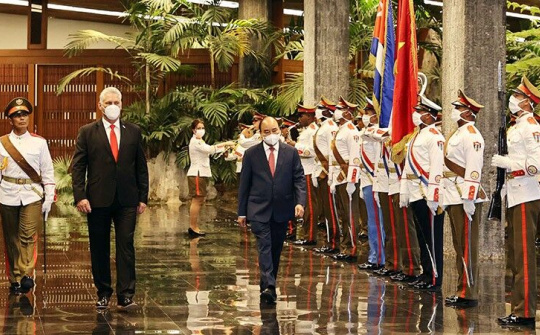 Bí thư Thứ nhất Đảng Cộng sản Cuba chủ trì Lễ đón Chủ tịch nước Nguyễn Xuân Phúc