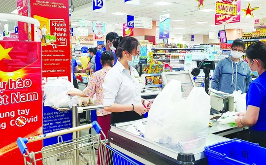 Hỗ trợ hàng Việt vượt ''bão'' Covid-19