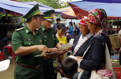 Văn Bàn (Lào Cai) với nỗ lực tuyên truyền, hướng đến xóa bỏ tập tục tảo hôn, kết hôn cận huyết thống