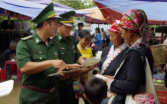 Văn Bàn (Lào Cai) với nỗ lực tuyên truyền, hướng đến xóa bỏ tập tục tảo hôn, kết hôn cận huyết thống