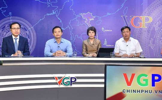 Sẵn sàng đoàn kết, chia sẻ khó khăn để cùng vượt qua đại dịch COVID-19