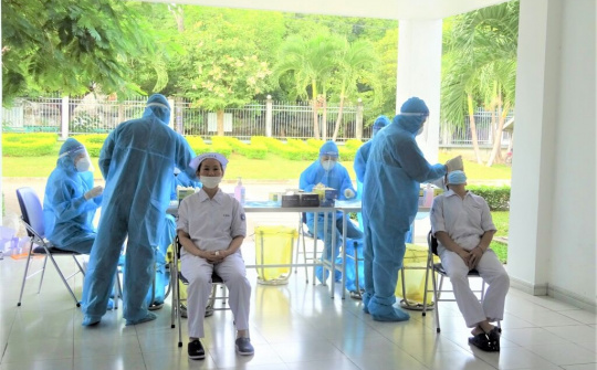 Ba mũi nhọn then chốt giúp Vinamilk vượt "phép thử" Covid-19