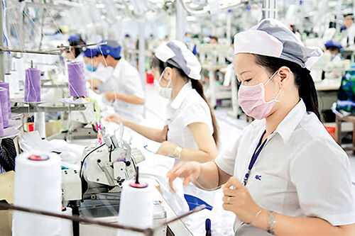 Giải quyết các kiến nghị để hỗ trợ doanh nghiệp vượt qua khó khăn do dịch