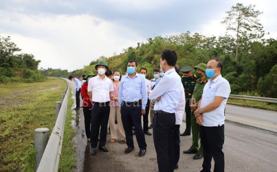 Lào Cai: Phó Bí thư Tỉnh ủy kiểm tra công tác phòng, chống dịch Covid-19 tại huyện Văn Bàn