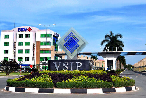 Vì sao chuyên gia vẫn tin FDI khó rời Việt Nam, bất chấp tác động tiêu cực từ Covid-19?