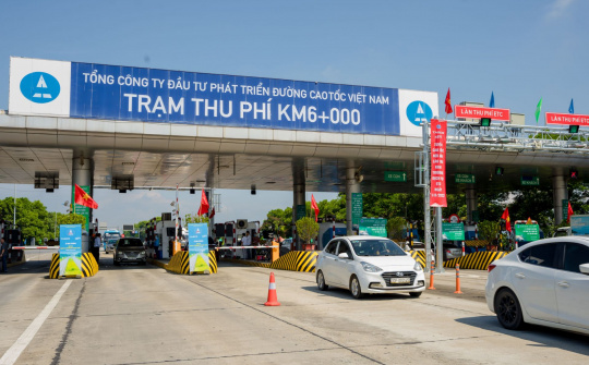 Bộ GTVT: Thu phí tự động không dừng là để phục vụ người dân