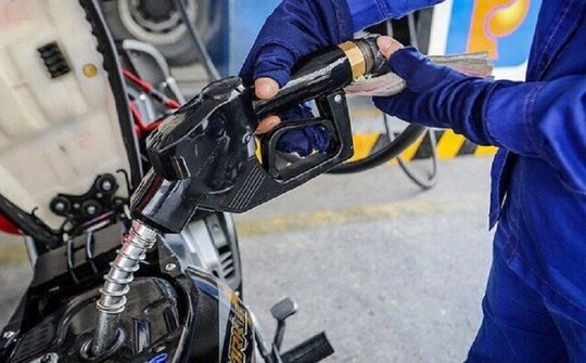 Giá xăng được dự báo tăng mạnh vào ngày mai 11/1