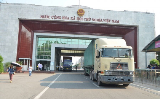 Khôi phục thông quan tại các cửa khẩu/lối mở biên giới Móng Cái, tỉnh Quảng Ninh